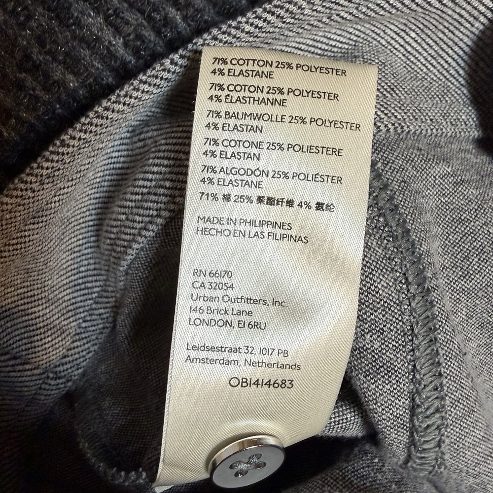 ANTHROPOLOGIE Gray Ankle Pants Size 8 Split Hem Seamed Flare Patch Pocket - Picture 6 of 9